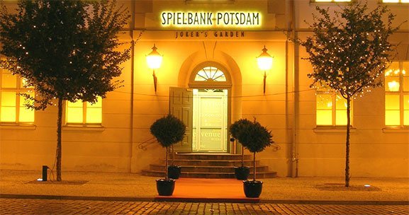 Casino Potsdam  Spiel und Spannung im Joker s Garden